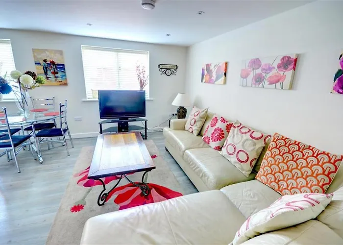Hotties House - Two-bed Cottage, Dog-friendly & Off-street Parking - Apartman Scarborough
