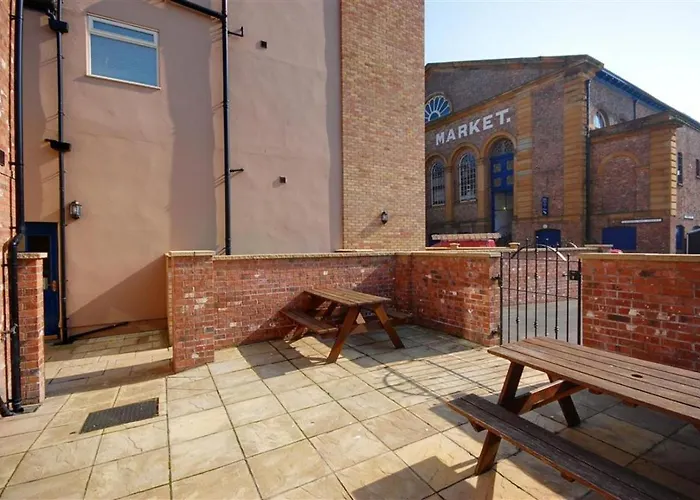 Hotties House - Two-bed Cottage, Dog-friendly & Off-street Parking - Apartman *